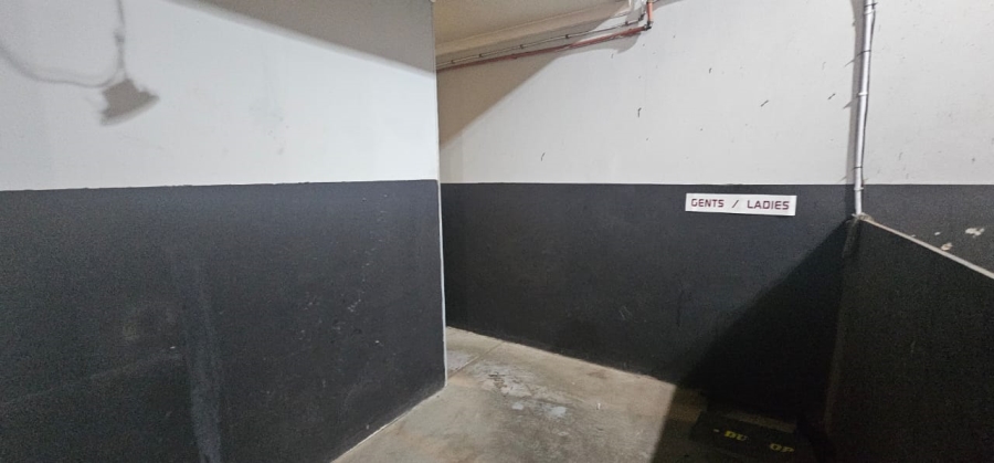 To Let commercial Property for Rent in Beacon Bay Eastern Cape